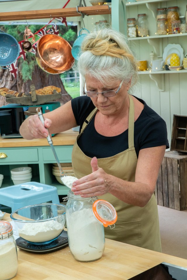 Linda first learnt to bake when she was a child