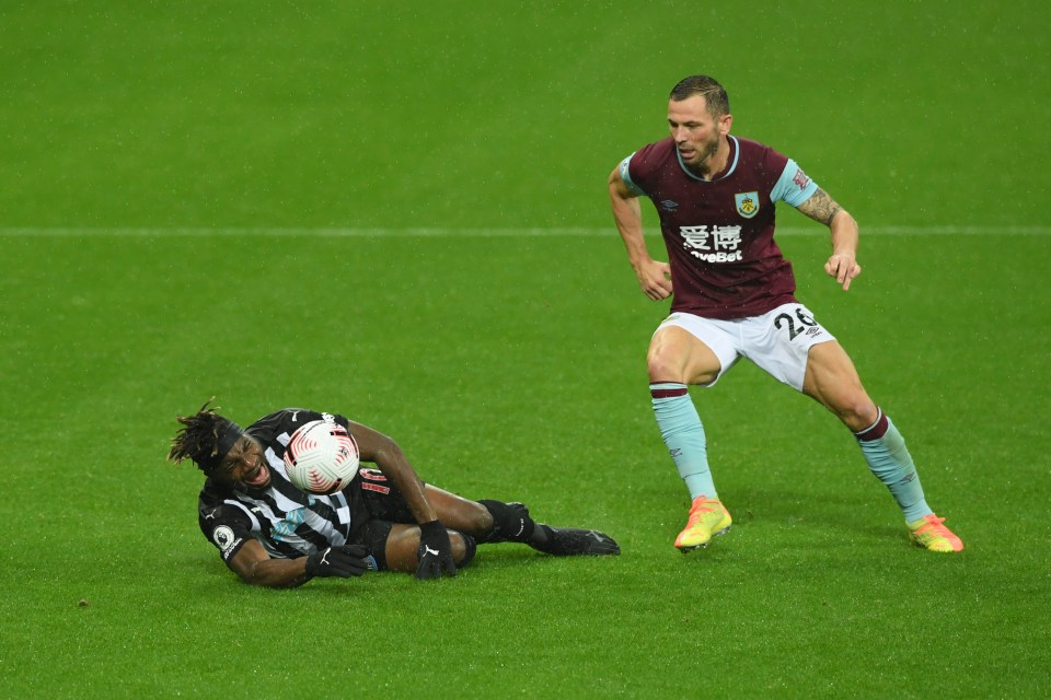 Allan Saint-Maximin hits the deck after a strong tackle from Phil Bardsley