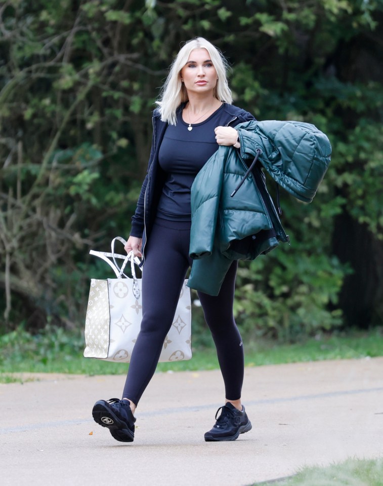 Reality star Billie Faiers arrived for Dancing On Ice rehearsals for the first time today