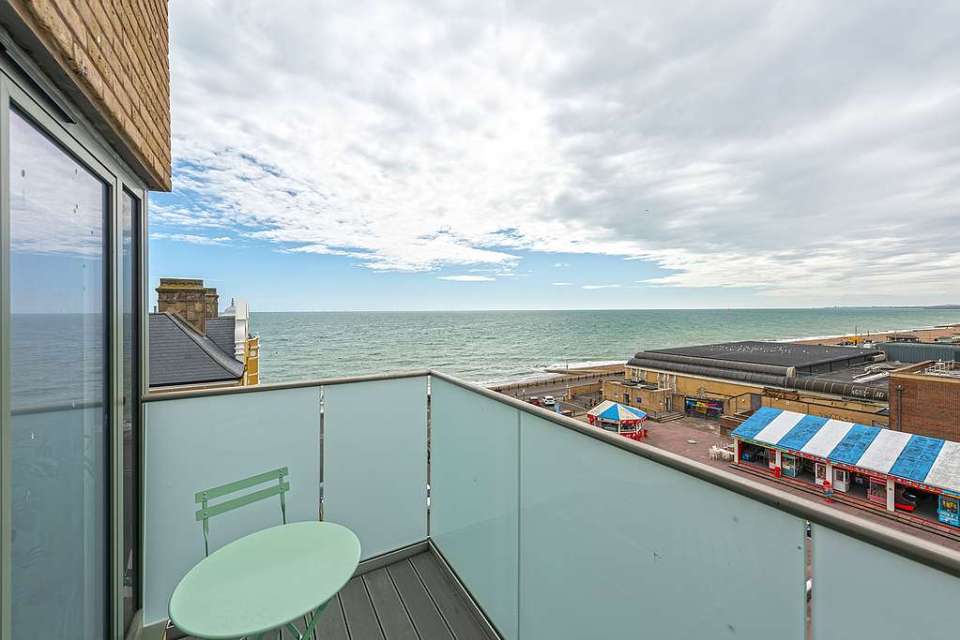 There's also a balcony with sea views 