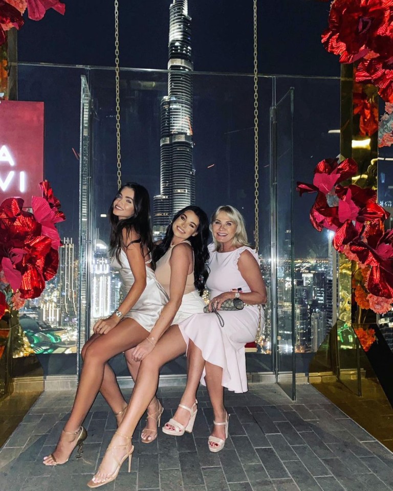 They posed at Ce La Vi in front of Burj Khalifa