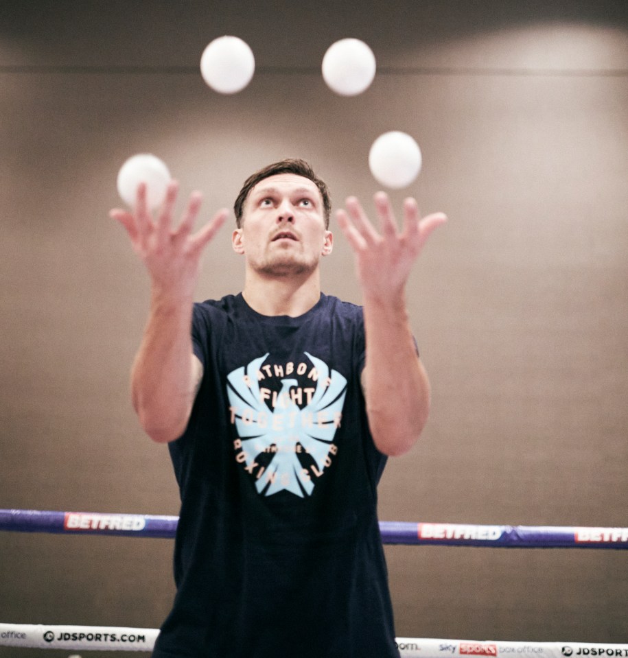 Oleksandr Usyk won't juggle two careers but aims to be a movie star after vowing to take the lead role against Derek Chisora 