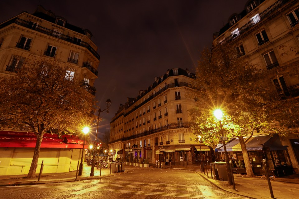 The Ile Saint Louis in central Paris was deserted