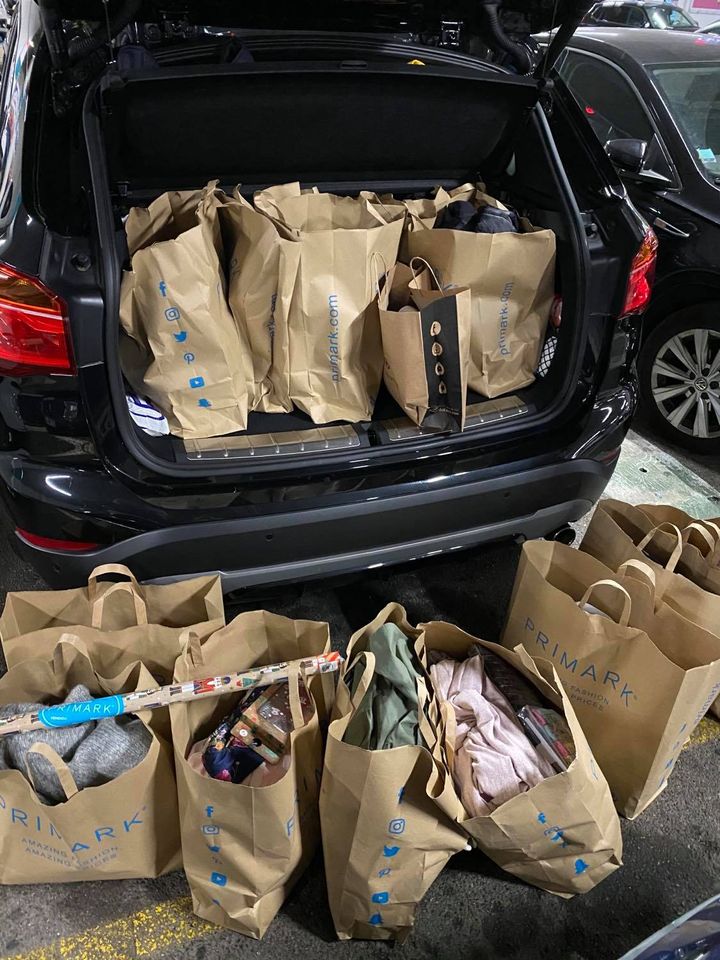 The eight hour shopping trip saw the fashion fan load 18 bags full of goodies into her car