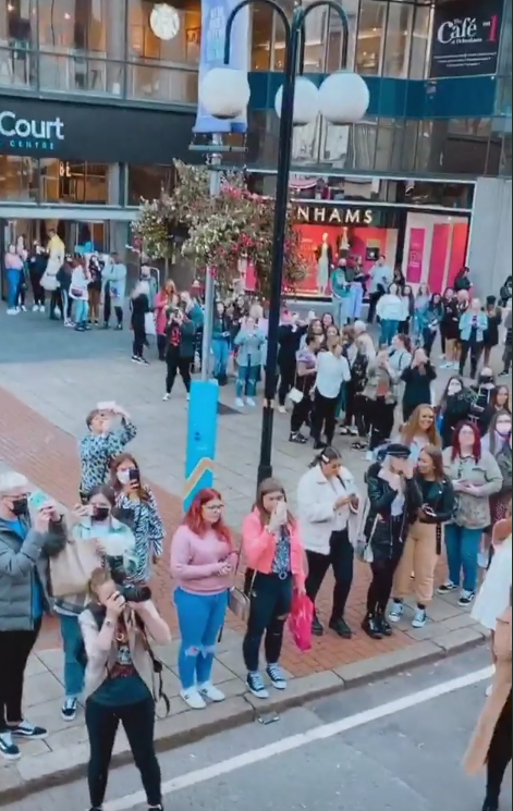 Fans of Jacqueline queued to meet her