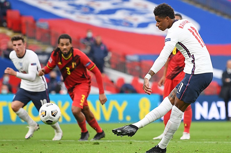 Marcus Rashford converted the resulting penalty to make it 1-1