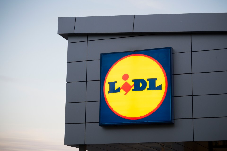 Lidl has changed its opening hours over the festive season