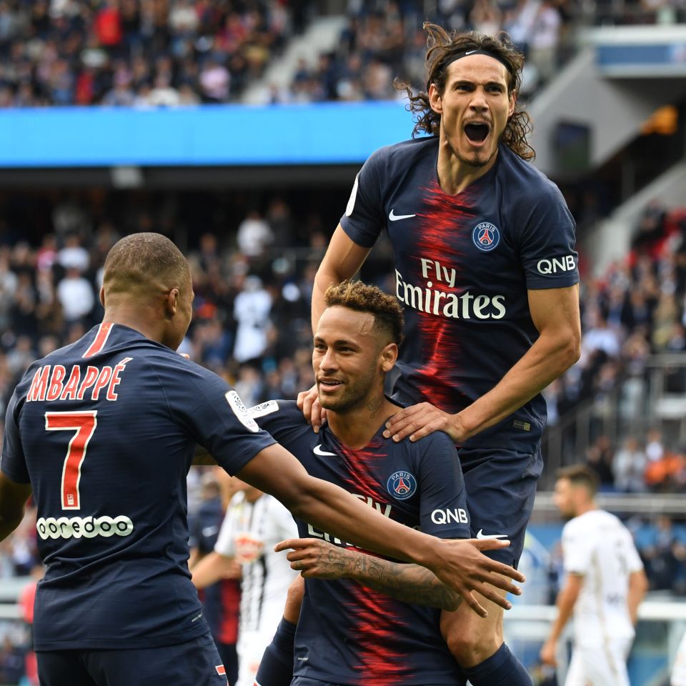 The striker spent time with staff and cleaning ladies at PSG