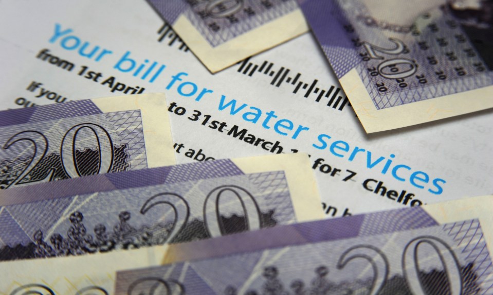 We explain how to get help if you're struggling to pay your water bills