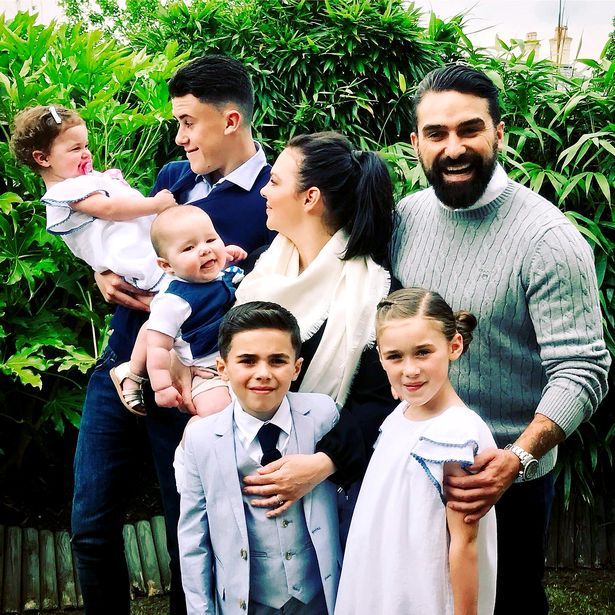 Ant Middleton with his wife Emilie, and children, Oakley, 16, Priseis, two, Bligh, one, Gabriel, nine and Shyla, ten