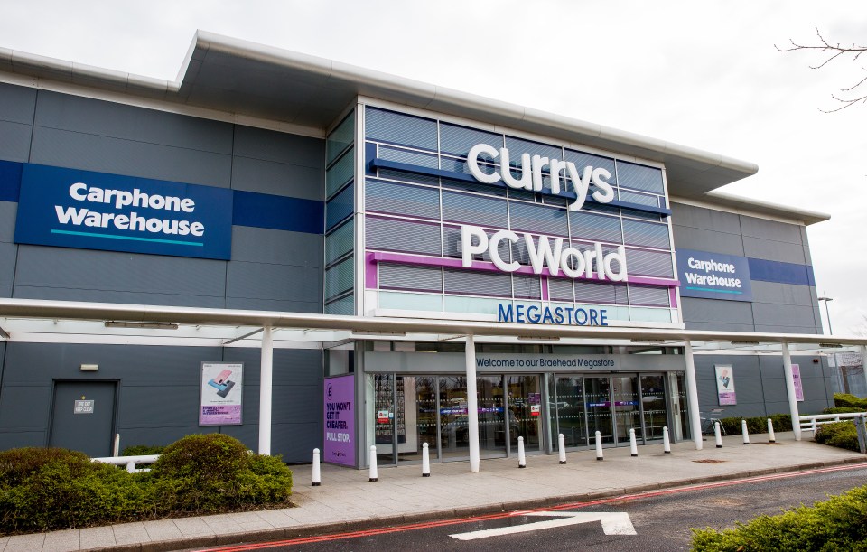 Currys says it is planning to have longer operating hours in the few days before lockdown