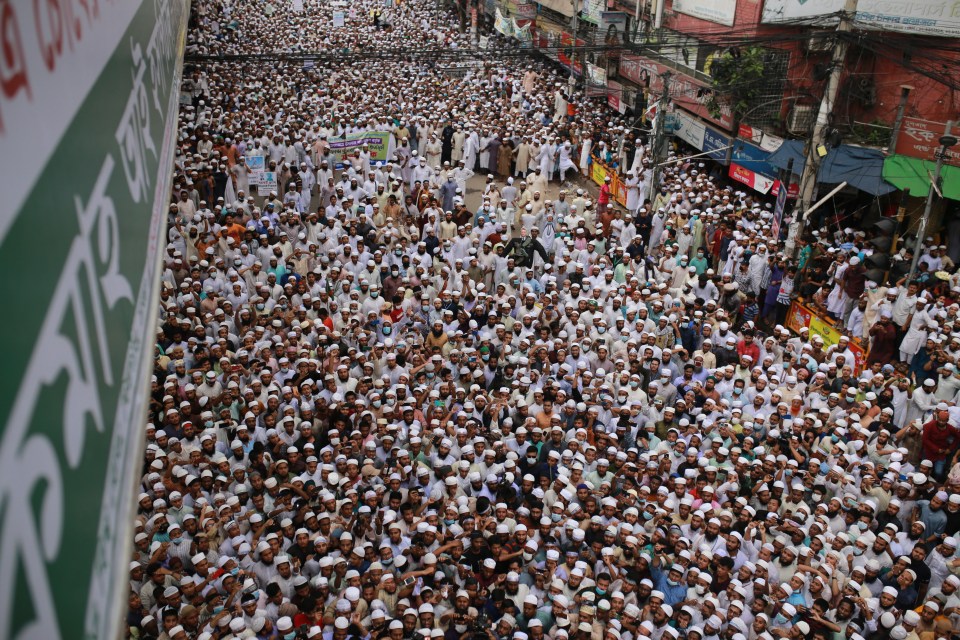 March towards French embassy calling for the boycott of French products in Dhaka, Bangladesh