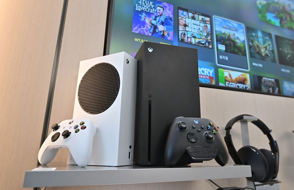 Stadia now has  new rival, the Xbox Series S (left) and Series X (right)