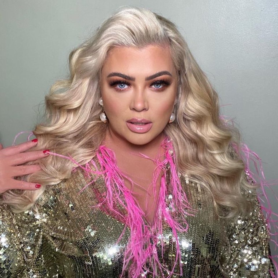 Gemma Collins looked incredibly glam as she posed in a sparkly top