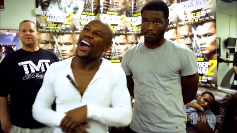 Rahman Jr pictured with Mayweather after turning up for revenge 