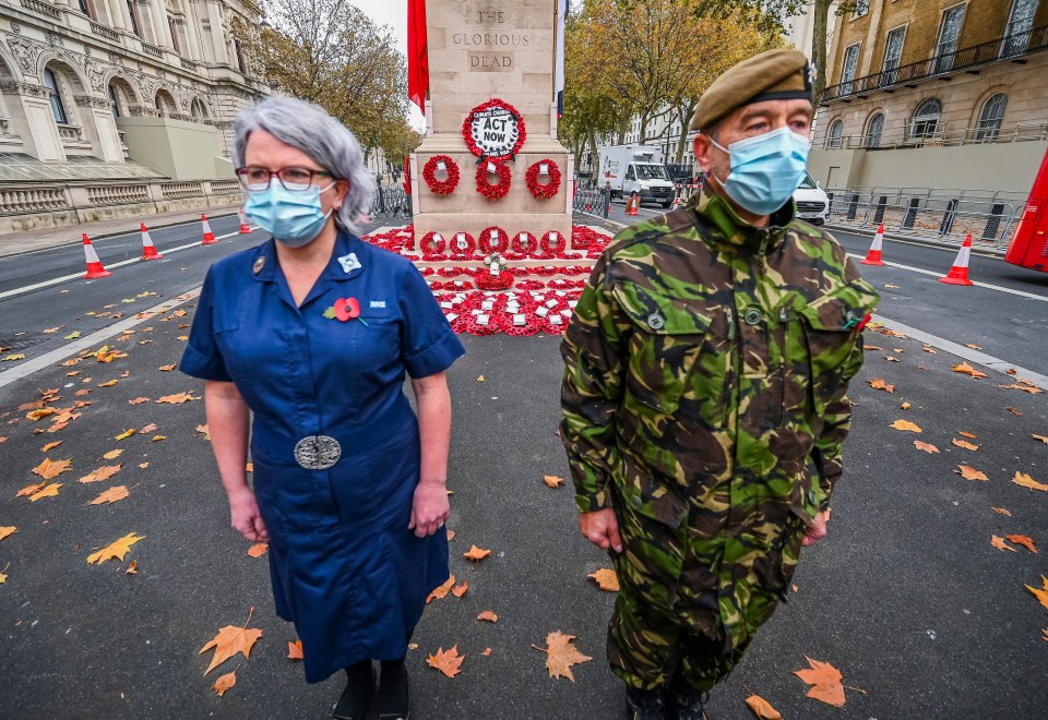 War veteran Donald Bell staged the protest with NHS nurse Anne White 