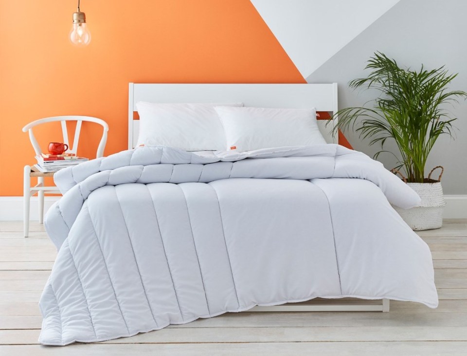  Put an end to the duvet wars with the Nanu Sleep hot&not duvet