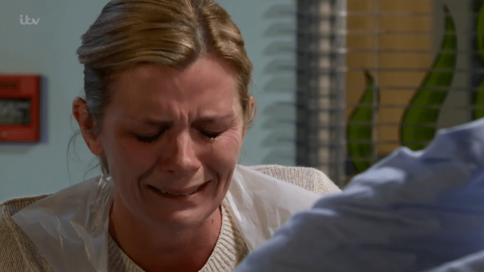 Leanne sang her son a song before bursting into tears 