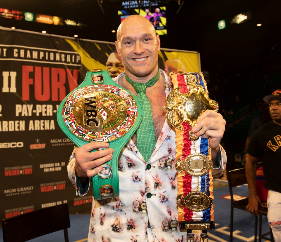 Tyson Fury has sat on the fence when predicting Joshua vs Pulev 