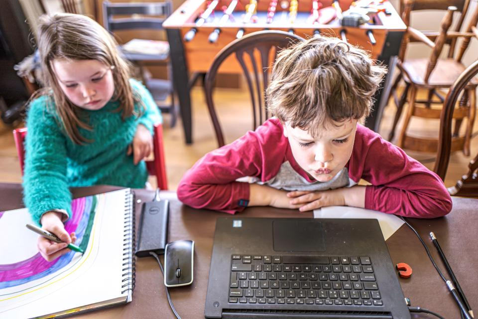 Primary school kids in Covid hotspot areas will be forced to learn remotely again