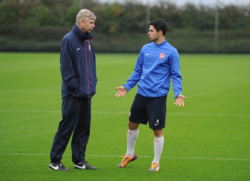 Arsene Wenger has explained to Mikel Arteta how he dealt with ‘artist’ Mesut Ozil