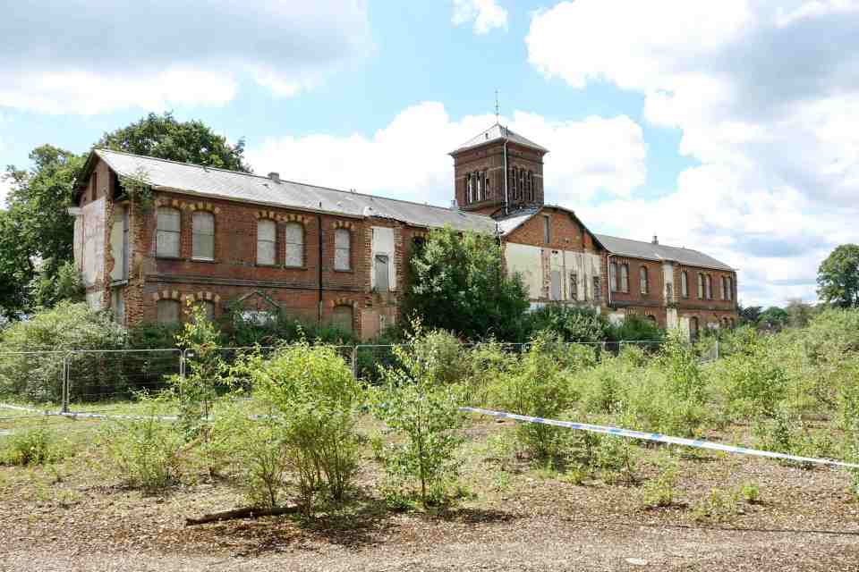 Cowley lured Gemma to a derelict hospital where he left her dying