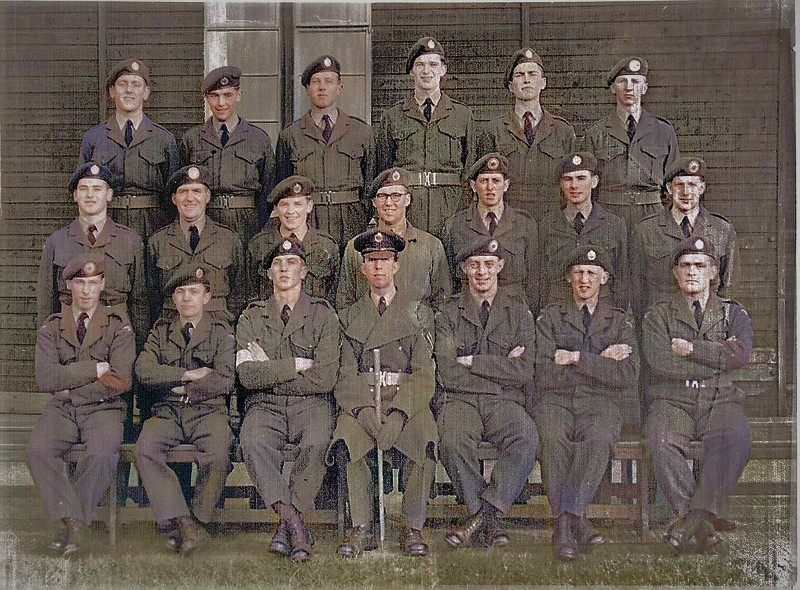 Hut 433 of RAF Wilmslow where Colin did his training – he’s seated on the front row, second from the right