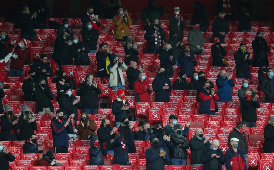 Arsenal fans welcomed their team for Sunday's game with Burnley