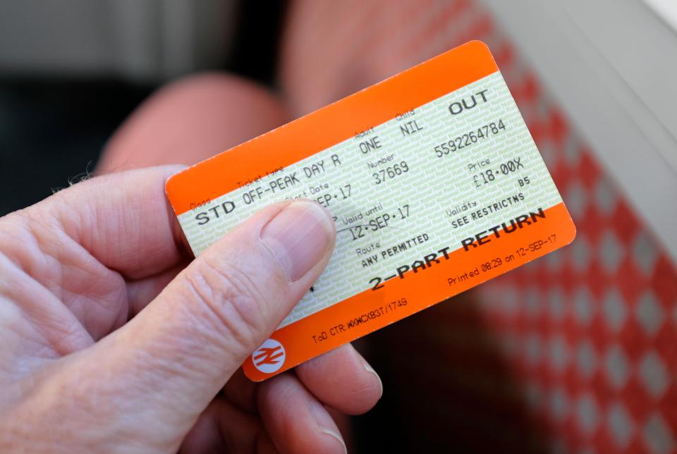 The Government will refund Christmas train and coach tickets for those who have had to cancel trips