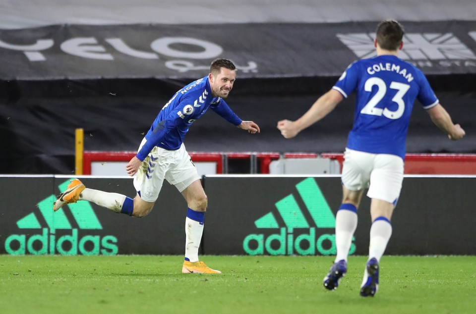 Sigurdsson celebrates his late winner - the only shot on target after the break