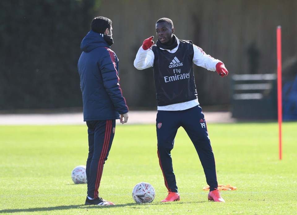 Mikel Arteta continues to work with Nicolas Pepe