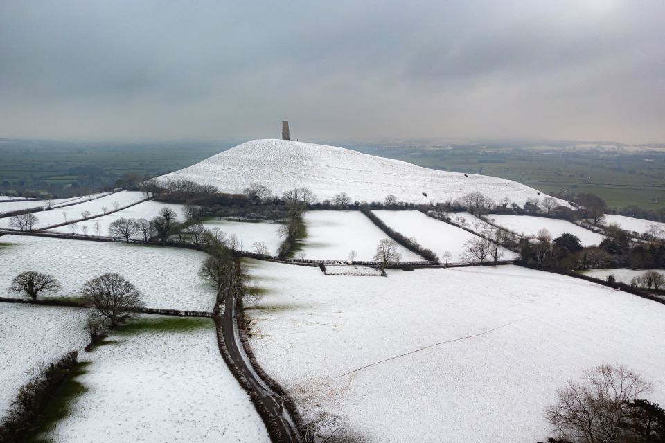 A blanket of snow at Glastonbury