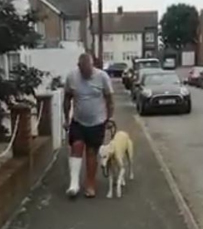 He had no idea his dog was limping to imitate his walk