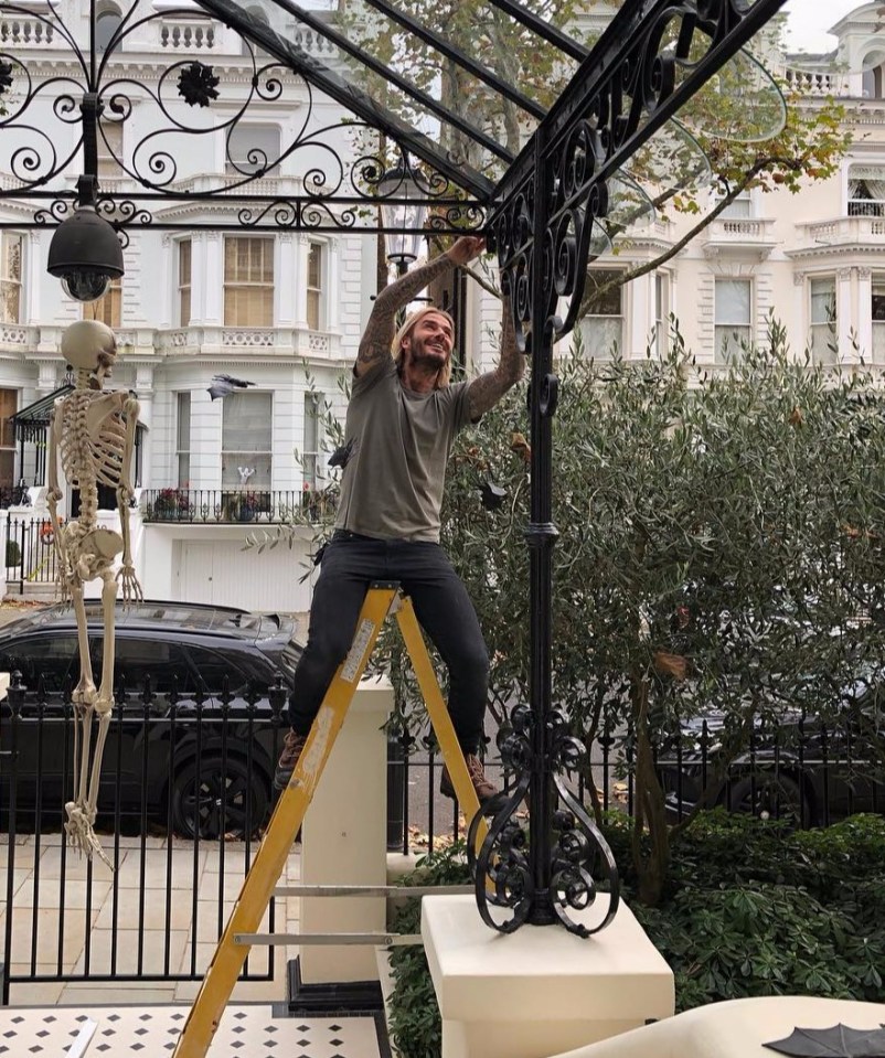 The entrance to the Beckhams’ London pad is very grand