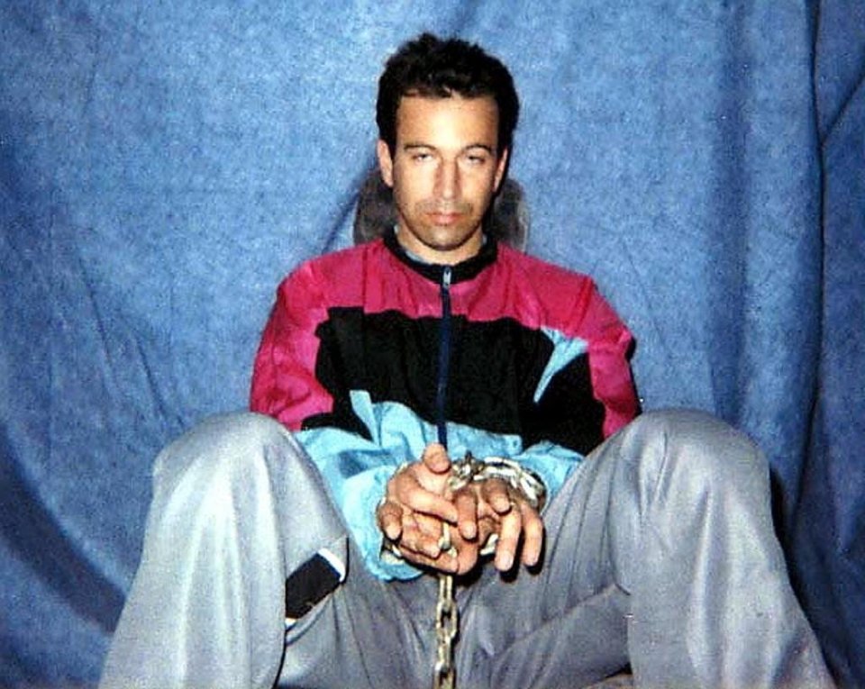  Daniel Pearl pictured when he was held captive