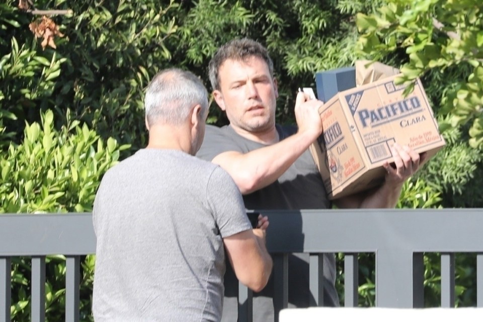 Affleck was spotted collecting a box of beer during one of his booze binges