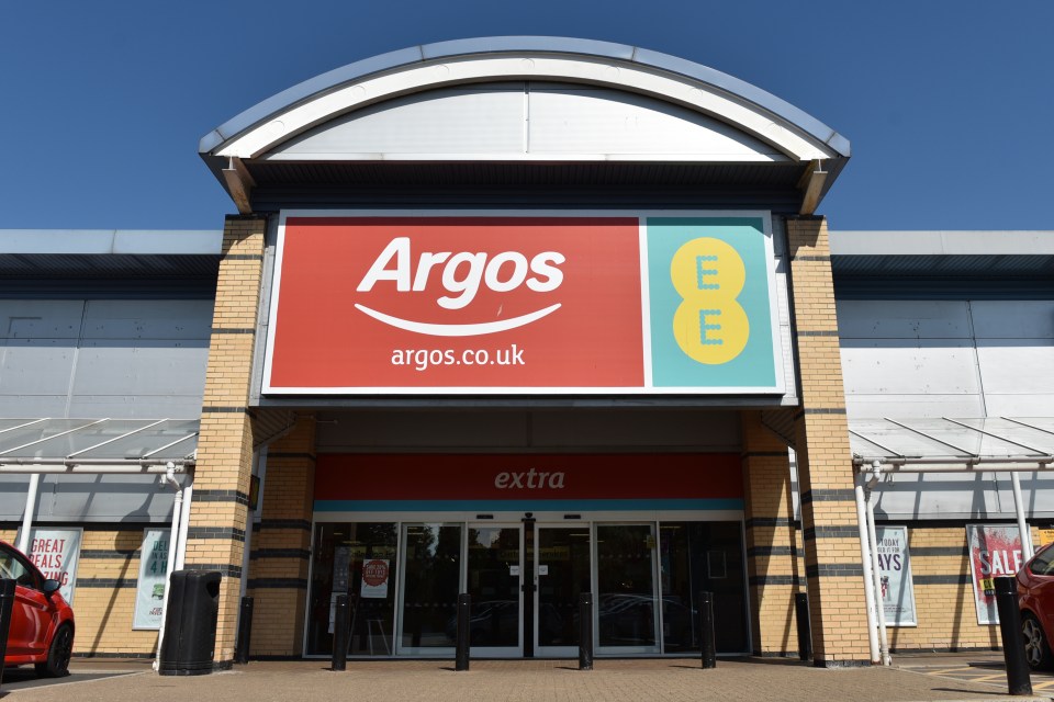 Argos must shut its stores for browsing during the third national lockdown in England