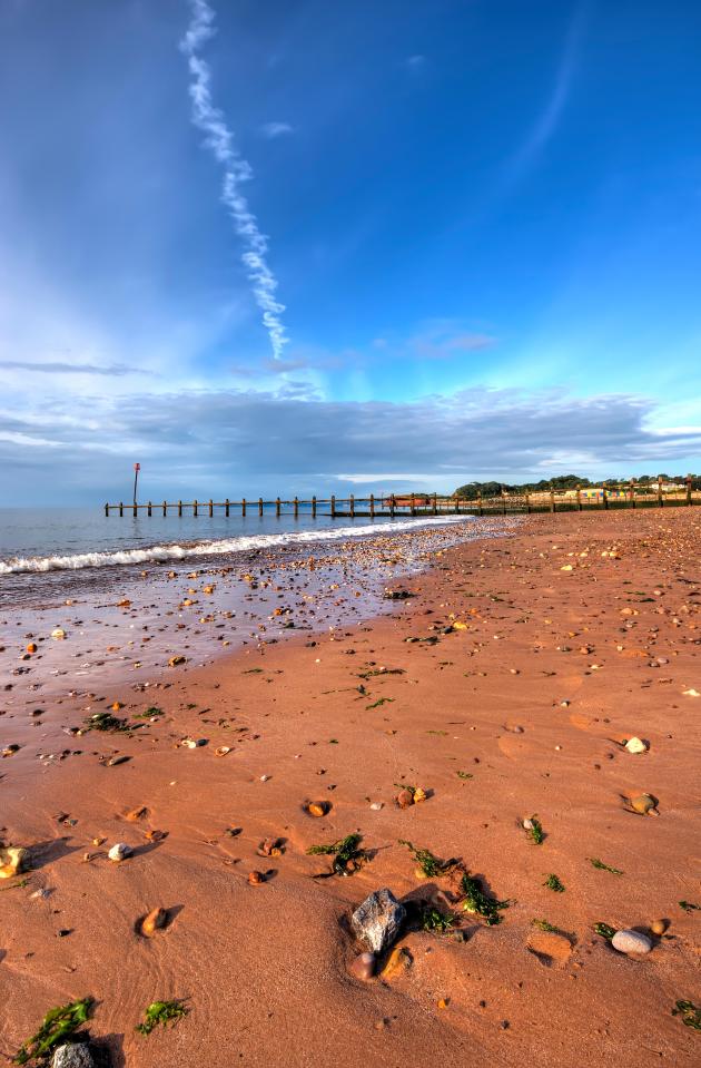 The Blue Flag beach of Dawlish Warren is a short walk from the park