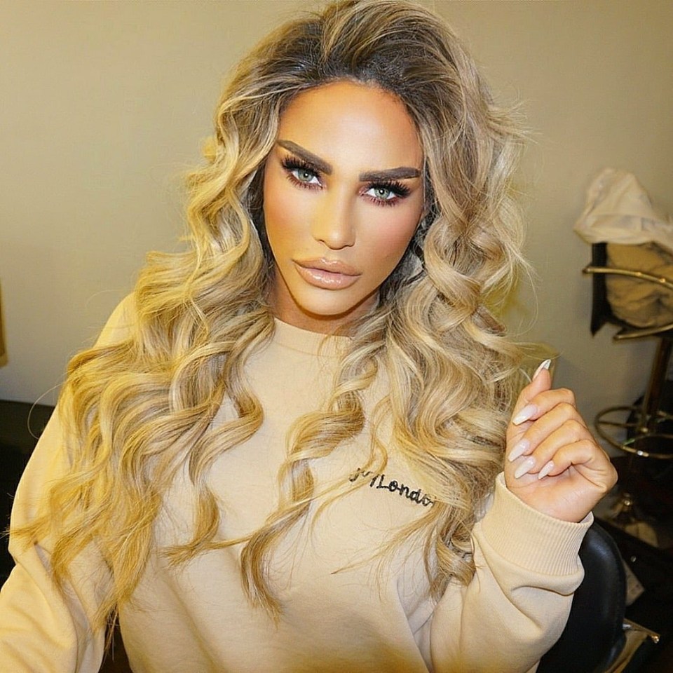 Katie Price is making herself a small fortune - by selling her old clothes online