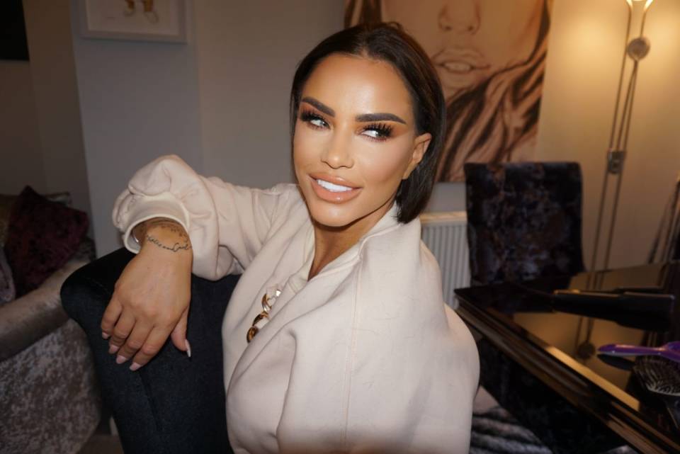 Katie Price showcased her sophisticated new look after her mega hair transformation