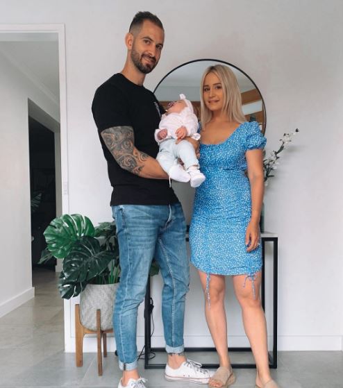 Samantha, with husband ​Tyson, 34, and daughter Siara