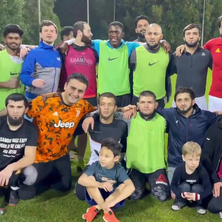 Khabib pictured with Dutch legend Clarence Seedorf, centre in blue