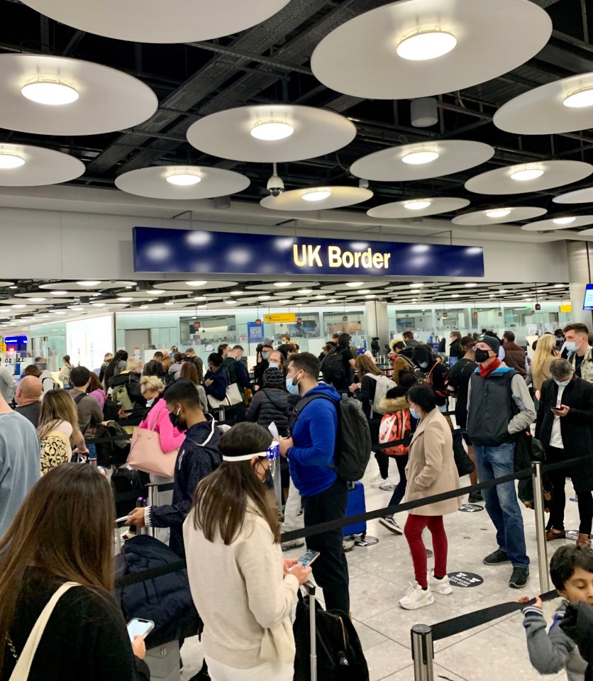 People were forced to queue wait in massive queues to clear the UK border