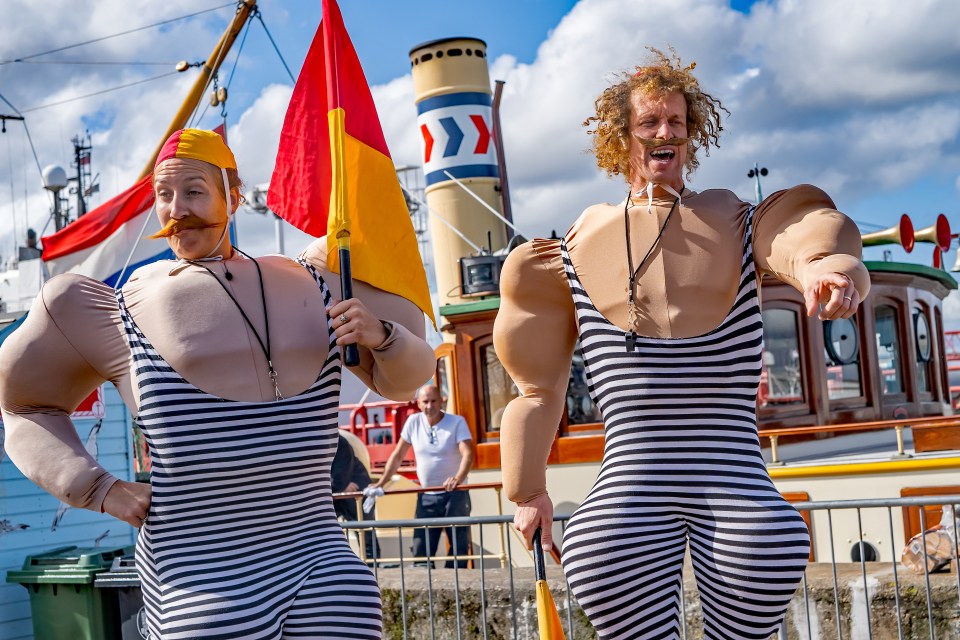 Great Yarmouth lifeguards have fun spreading the swim safely message