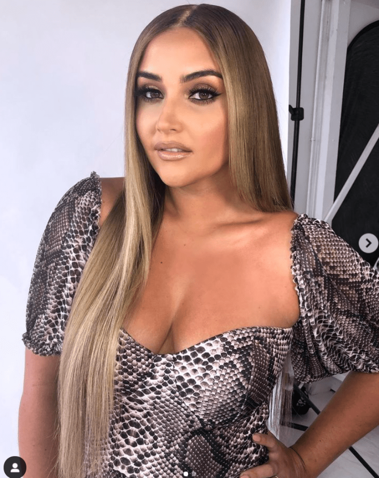 Jacqueline Jossa looked incredible after a glam home makeover and glowing tan as she says she 'can't wait for normal life'