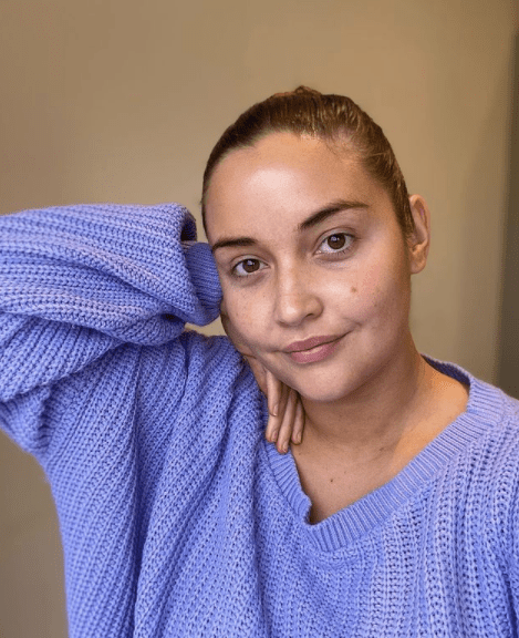 Jacqueline Jossa has blown fans away after an impromptu performance at home 