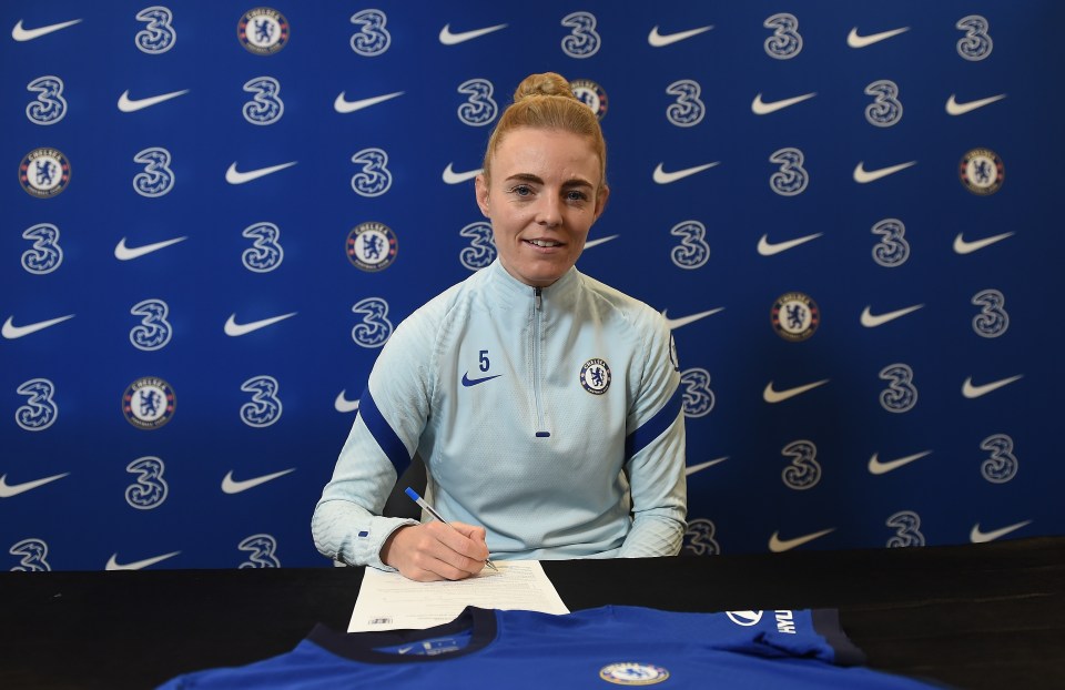 Sophie Ingle's new contract with Chelsea will run until 2023