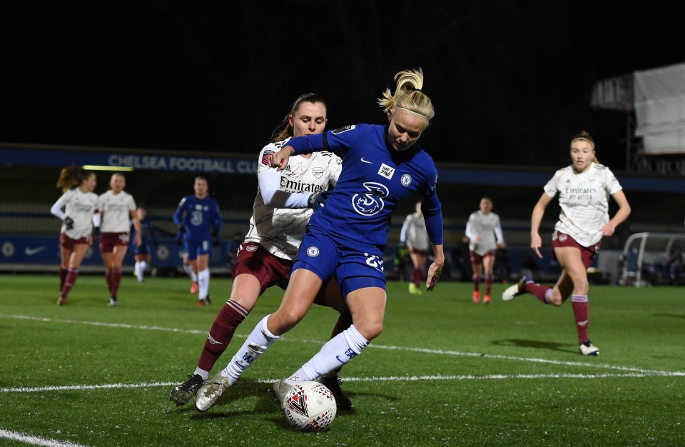 Chelsea have opened up a three-point gap at the top of the Women's Super League