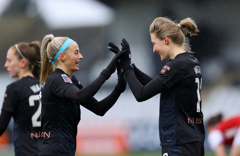 Chloe Kelly and White were clinical in attack helping City to register their second WSL win against Arsenal this term