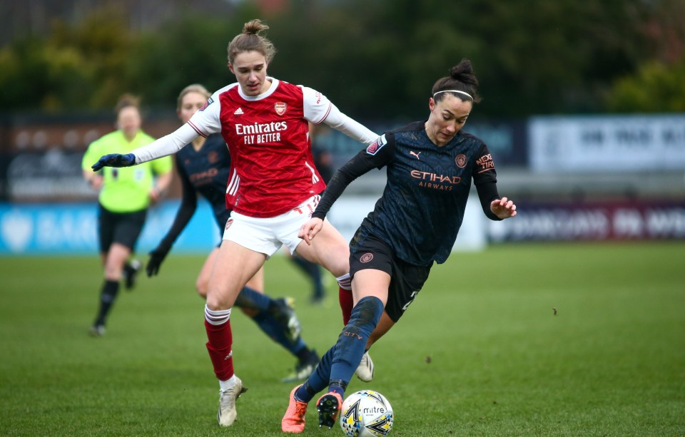 Vivianne Miedema and Arsenal will take on champions Chelsea next